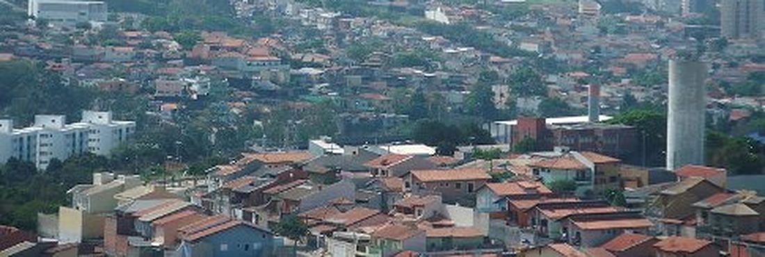 Prefeito eleito de Jundiaí vai administrar município com PIB de R$ 16 bilhões Cidade de Jundiaí vista da Pedra da Baleia