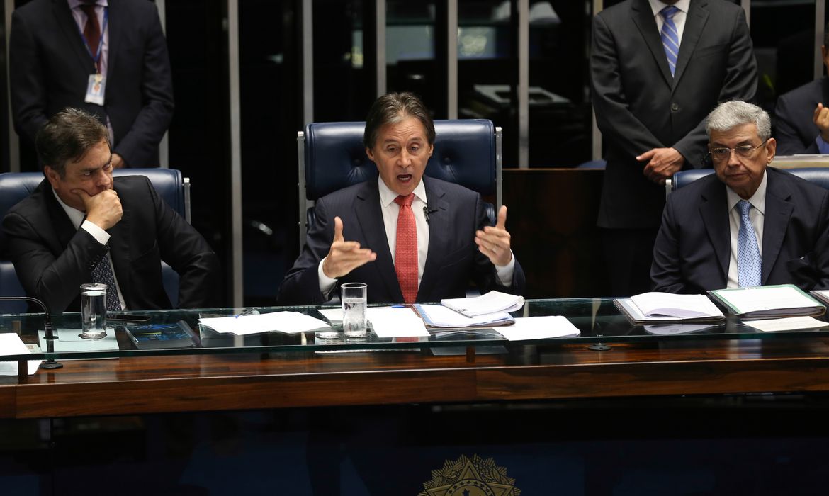 Brasília - Foi lido no plenário do Senado o requerimento de instalação da CPI que investigará a situação financeira da Previdência Social(Fabio Rodrigues Pozzebom/Agência Brasil)