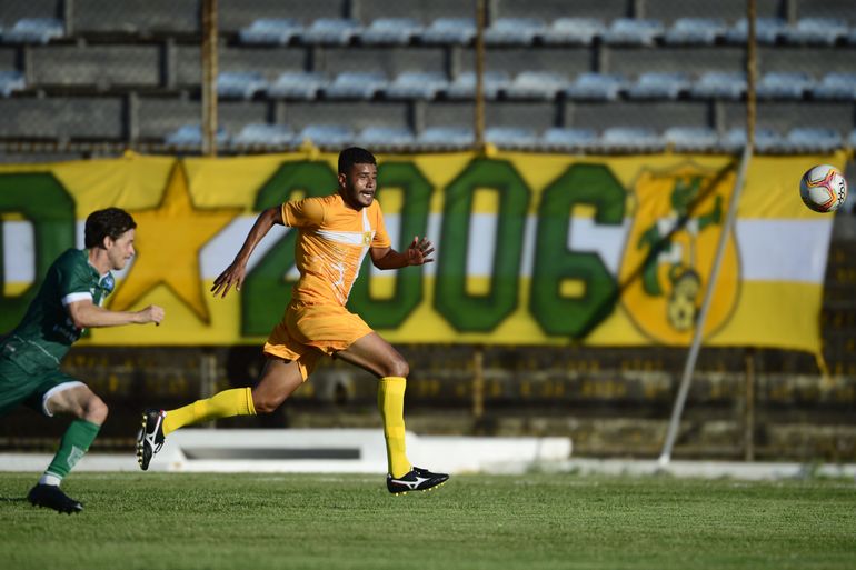 Brasiliense-DF e Gama-DF,  se enfrentam no Estádio Serejão, pela 13º rodada do Campeonato Brasileiro de futebol da Série D