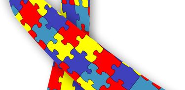 Fita símbolo da conscientização a respeito do autismo