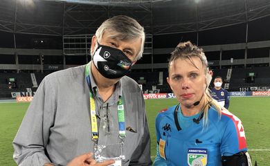 Botafogo - discriminação de gênero- árbitra Katiúscia Mendonça - Botafogo x Brusque
