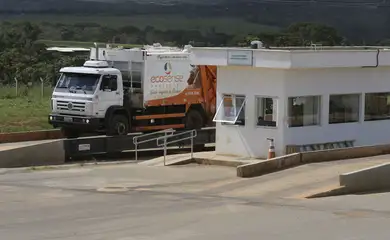 Brasília - O novo aterro sanitário do Distrito Federal, em Samambaia (Valter Campanato/Agência Brasil)