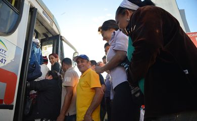 brasilia sem onibus caus no trasito