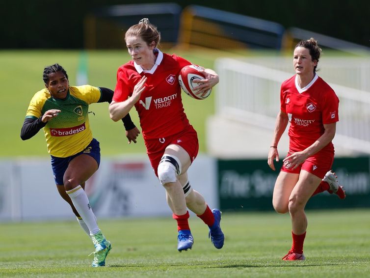 Reprodução Twitter/Dubai Rugby Sevens Seleção feminina de rugby vence duas vezes em torneio de Dubai - em 2/04/2021