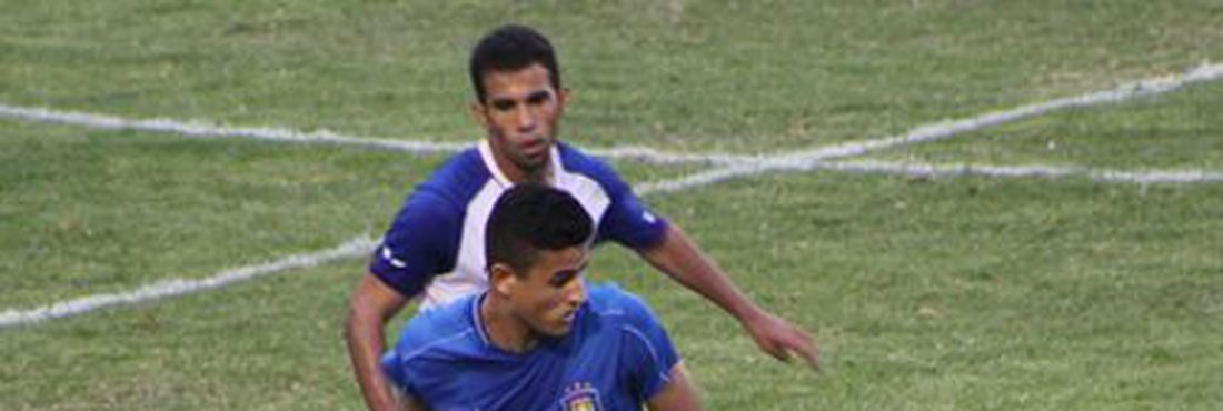 O São Caetano fez a sua parte na penúltima rodada e venceu o Guaratinguetá por 3 a 2, mas a combinação de resultados decretou seu segundo rebaixamento consecutivo