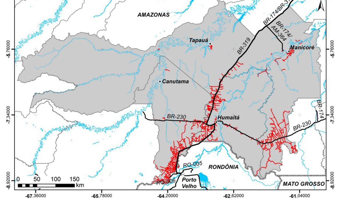 Mapa mostra ramais na floresta que acompanham a BR-319 nos municípios de Canutama, Humaitá, Manicoré e Tapauá, no sul do Amazonas. Foto Arte/Nota técnica OBR-319