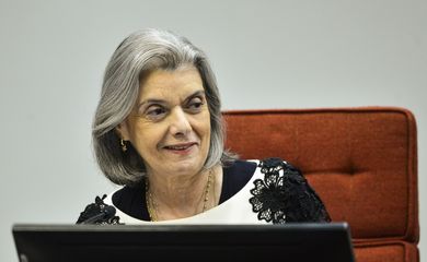 Brasília (DF), 08/03/2023 - A ministra do STF, Cármen Lúcia, durante o evento “O Olhar Delas”, que tem como objetivo discutir o papel feminino nos dias atuais, bem como as decisões do STF que garantiram os direitos das mulheres.