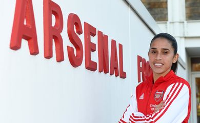 zagueira Rafaelle, arsenal, futebol feminino, seleção feminina