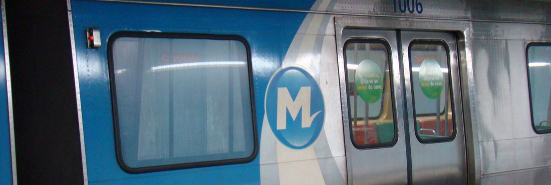 O Metrô funciona em esquema de feriado no primeiro dia de 2013: das 7h às 23h.