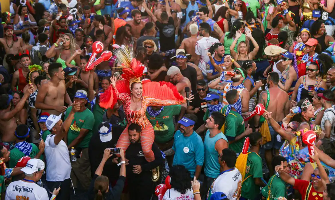 Carnaval do Recife 2026 terá mais de 3 mil apresentações em 50 polos de folia pela cidade