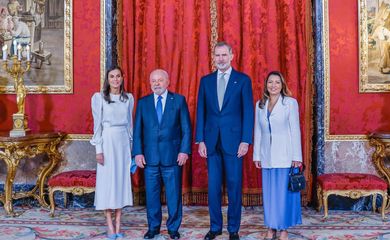 Madri, Espanha, 26.04.2023 - O presidente Luiz Inácio Lula da Silva e a primeira-dama, Janja Lula da Silva, são recebidos pelo rei da Espanha, Felipe VI, no Palácio Real, em Madri. Foto: Ricardo Stuckert/PR