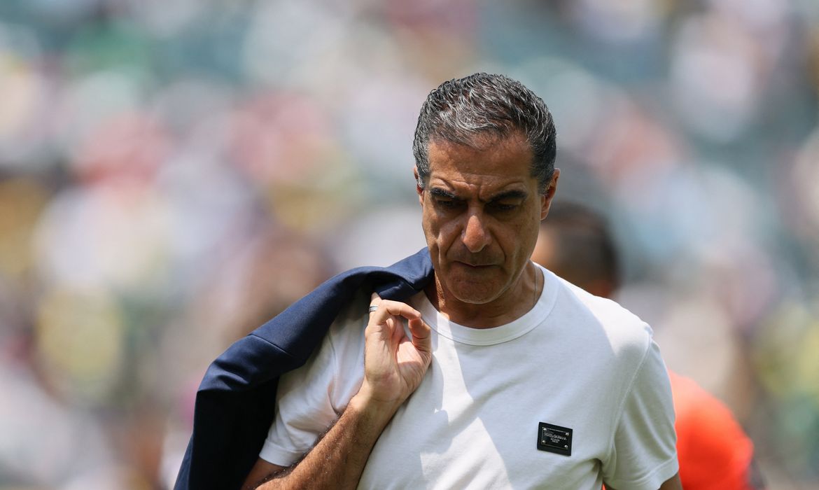 Técnico Renato Paiva em jogo do Botafogo contra o Palmeiras
 28/6/2025  IMAGN IMAGES via Reuters/Caean Couto