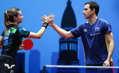 Buenos Aires, 27/07/2025 - Mesatenistas Bruna Takahashi e Hugo Calderano conquistam 1º título na disputa do WTT Contender de Buenos Aires. Foto: World Table Tennis/Divulgação