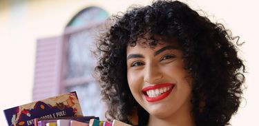 Autora e professora Lavínia Rocha 