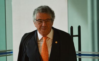 Ministro Marco Aurélio Mello, durante a segunda parte da sessão de hoje (23) para julgamento sobre a validade da prisão em segunda instância do Supremo Tribunal Federal (STF).