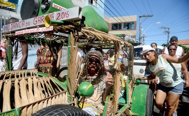 Bloco Mudanca do Garcia sai sempre na segunda-feira de carnaval em Salvador