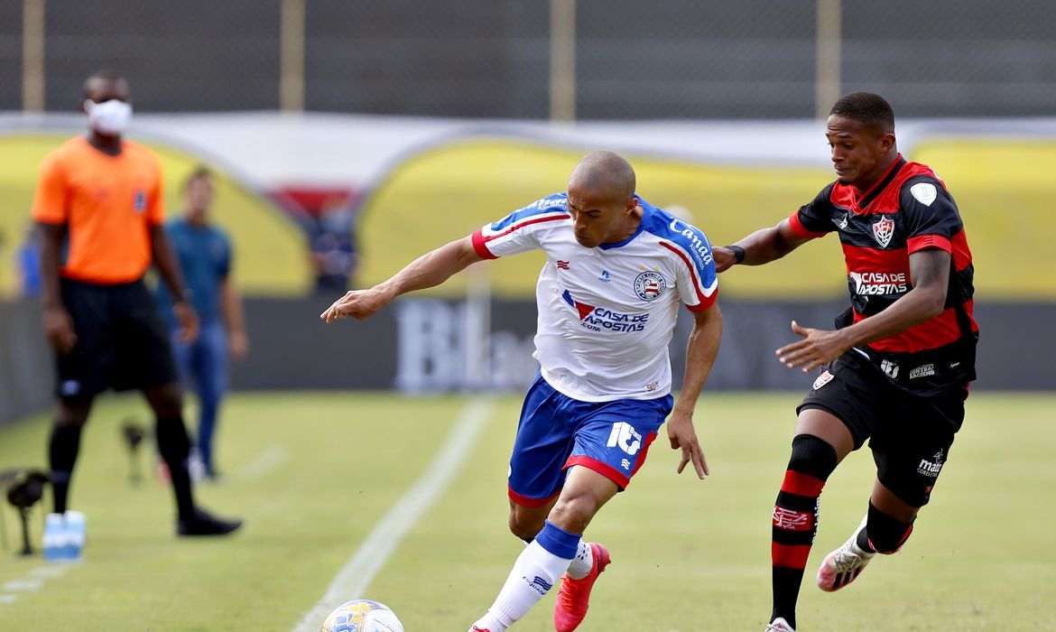 Vitória ganha do Bahia na Copa do Nordeste Vitória ganha do Bahia na Copa do Nordeste