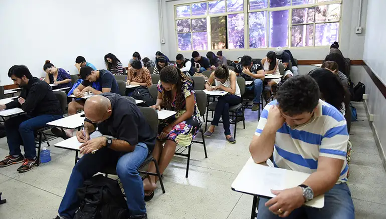 encceja, estudantes, prova 