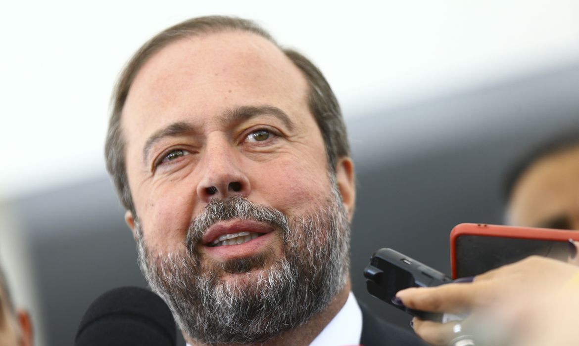 O ministro de Minas e Energia, Alexandre Silveira, durante entrevista coletiva sobre o andamento das ações de combate aos atos de vandalismo a torres de transmissão de energia elétrica.