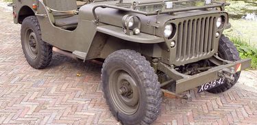 Jeep foi produzido durante a Segunda Guerra Mundial pela Willys-Overland e pela Ford