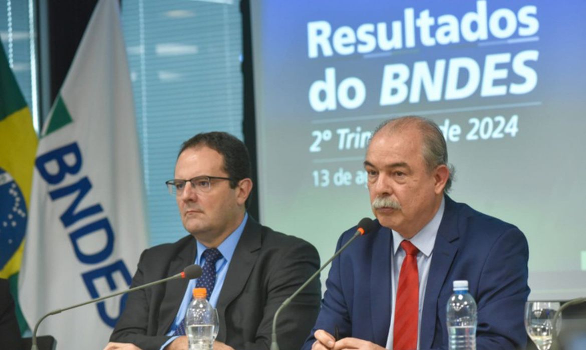 São Paulo (SP), 13.08.2024 - Presidente do BNDES, Aloizio Mercadante, apresenta resultados do 1º semestre de 2024. Foto: Rossana Fraga/BNDES