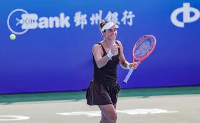 Luisa Stefani avaça à final de duplas femininas do WTA 500 de Ningbo Open e, de quebra, se classifica para o Finals na sétima posição - em 19/10/2025