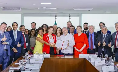 Brasília (DF), 09/09/2024 - Presidente da República, Luiz Inácio Lula da Silva, durante a Sanção do Projeto de Lei n° 2258/2022, que dispõe sobre as normas gerais relativas a concursos públicos, no Palácio do Planalto. Foto: Ricardo Stuckert/PR