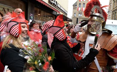 Carnaval na Alemanha - Sascha Stfinrach/Agência Lusa