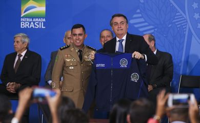 O Presidente Jair Bolsonaro durante o Lançamento do Programa Nacional das Escolas Cívico-Militares – PECIM.