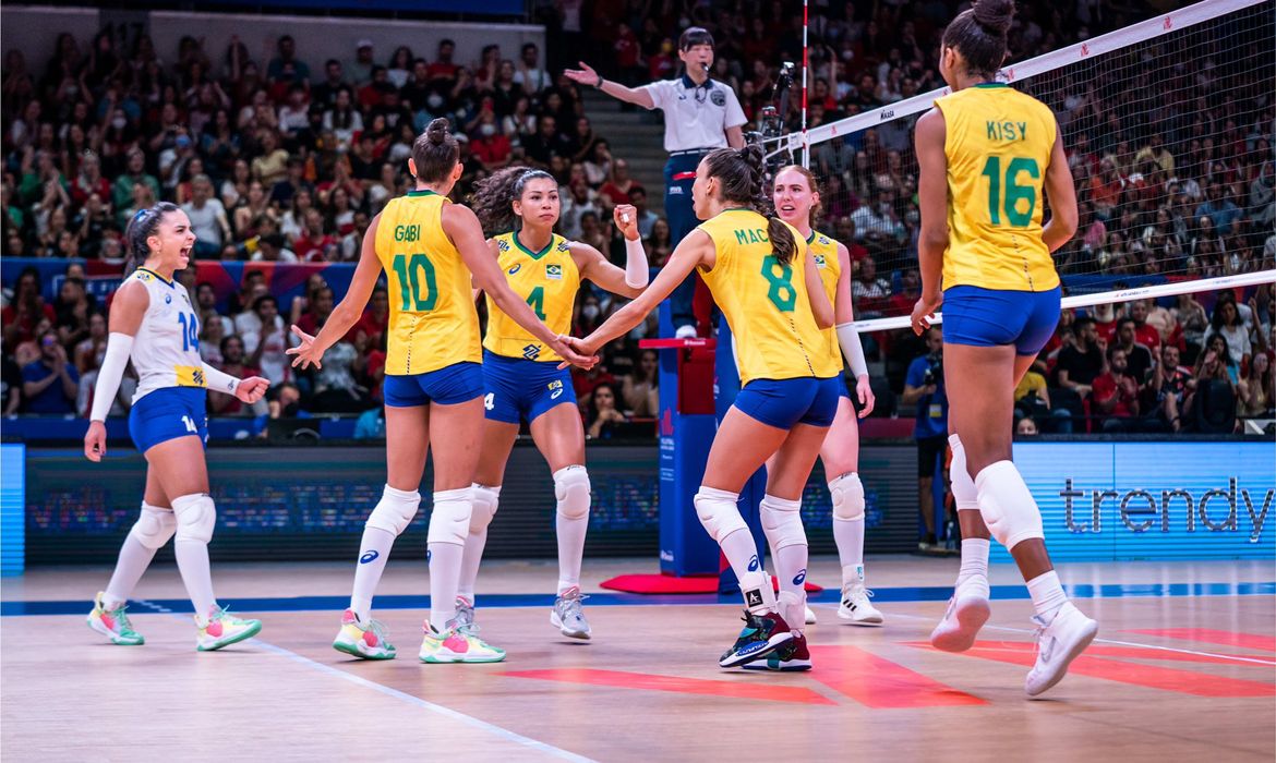 Brasil vence Sérvia e vai à final da Liga das Nações - vôlei feminino - 2022