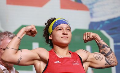 Beatriz Ferreira, em 26 de março de 2023, antes de conquistar o bicampeonato mundial de boxe