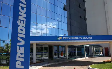 INSS começa a notificar beneficiários sobre descontos irregulares