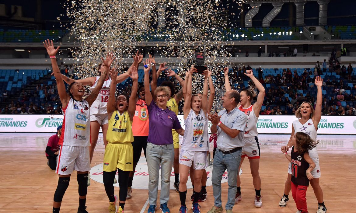 Jogo das Estrelas da Liga Feminina de Basquete será na Arena Carioca