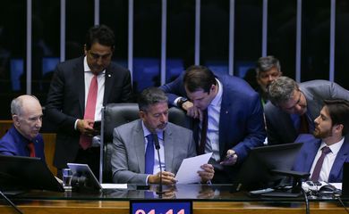 Brasília (DF) 25/10/2023 Deputado Arthur Lira durante  sessão que votou o projeto de tributação de investimentos de pessoas físicas no exterior Foto Lula  Marques/ Agência Brasil