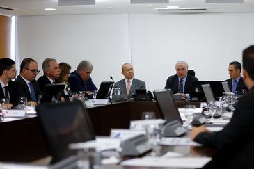 O presidente Michel Temer participa da reunião extraordinária do Conselho Nacional de Política Fazendária (Confaz), no Palácio do Planalto.