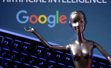 Logo do Google e inteligência artificial
4/5/2023 REUTERS/Dado Ruvic/Ilustração