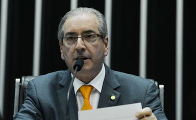 Brasília - O presidente da Câmara, deputado Eduardo Cunha, em sessão plenária sobre o ajuste fiscal (Valter Campanato/Agência Brasil)