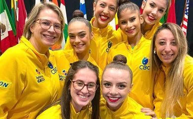 Copa do mundo de  ginástica ritmica - Brasil conquista bronze - em 05/06/2022 - Pesaro