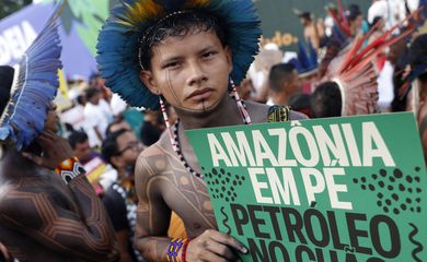 Belém (PA), 17/11/2025 - Davi Tupaiú participa da Marcha Global dos Povos Indígenas - A Resposta Somos Nós, evento paralelo à COP30. Foto: Bruno Peres/Agência Brasil