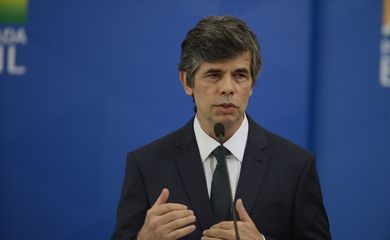 O ministro da Saúde, Nelson Teich,  durante solenidade de posse no Palácio do Planalto