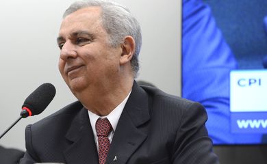  Brasília - O pecuarista José Carlos Bumlai depõe na CPI do BNDES (Valter Campanato/Agência Brasil)