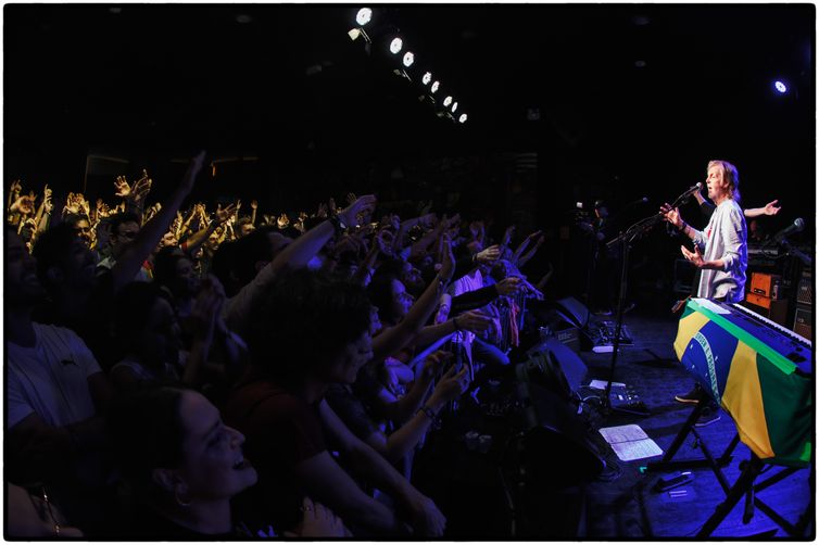 Brasília (DF), 28/11/2023, Paul  faz show intimista no Clube do Choro em Brasília. Foto: MPL Communications