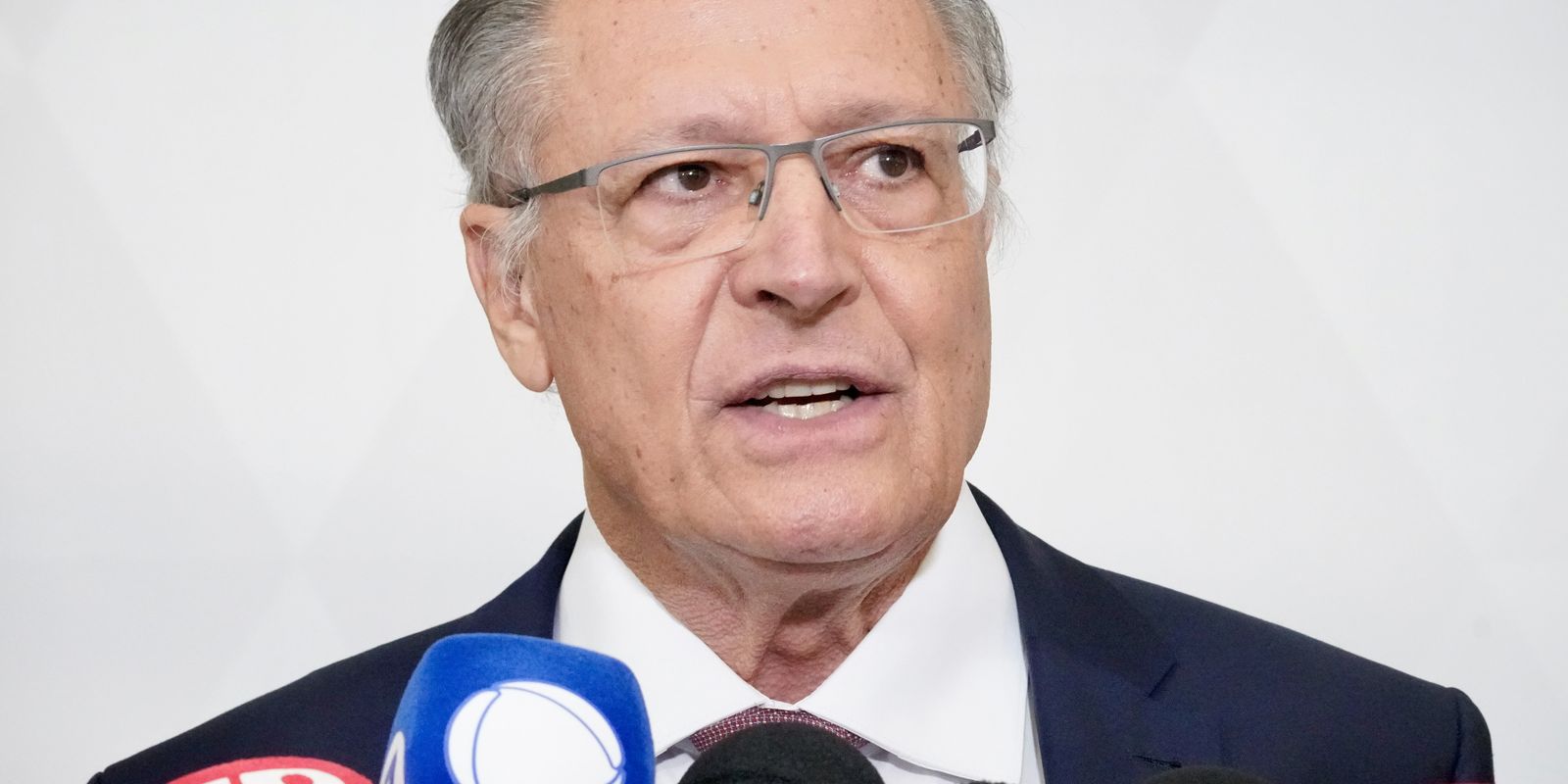 Alckmin se reúne com big techs para discutir tarifaço de Trump Alckmin se reúne com big techs para discutir tarifaço de Trump