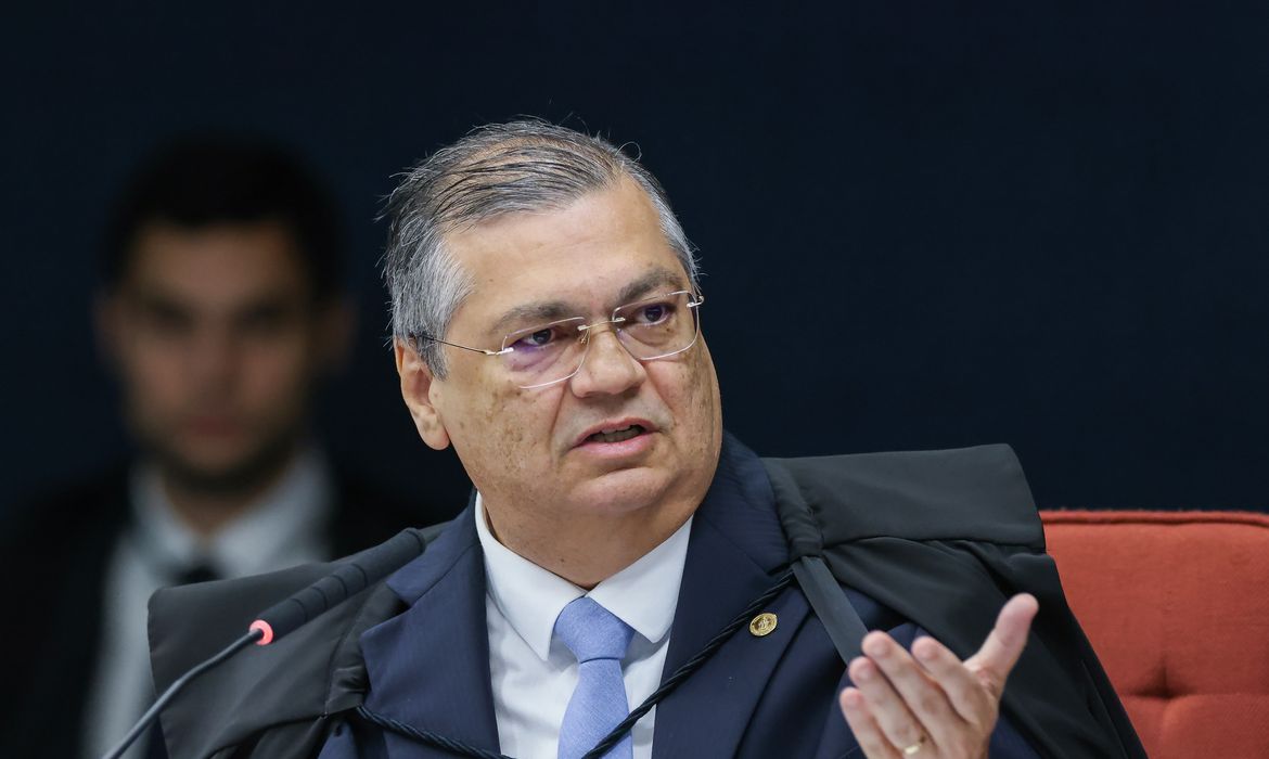 Dino d 90 dias para estados e municpios regularizarem Emendas Pix