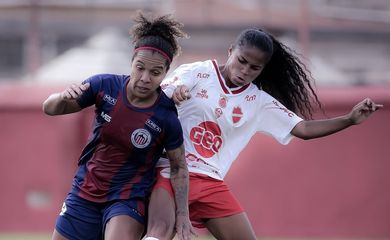 Goiânia (GO, 21/06/2025 - Lance de jogo entre Itabirito e Vila Nova, pela semifinal do Campeonato Brasileiro Feminino de Futebol. Foto: Rafael Leandro/Itabirito FC