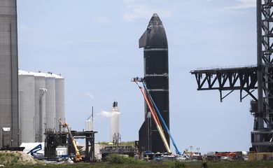 SpaceX’s New Rocket: Starship 24