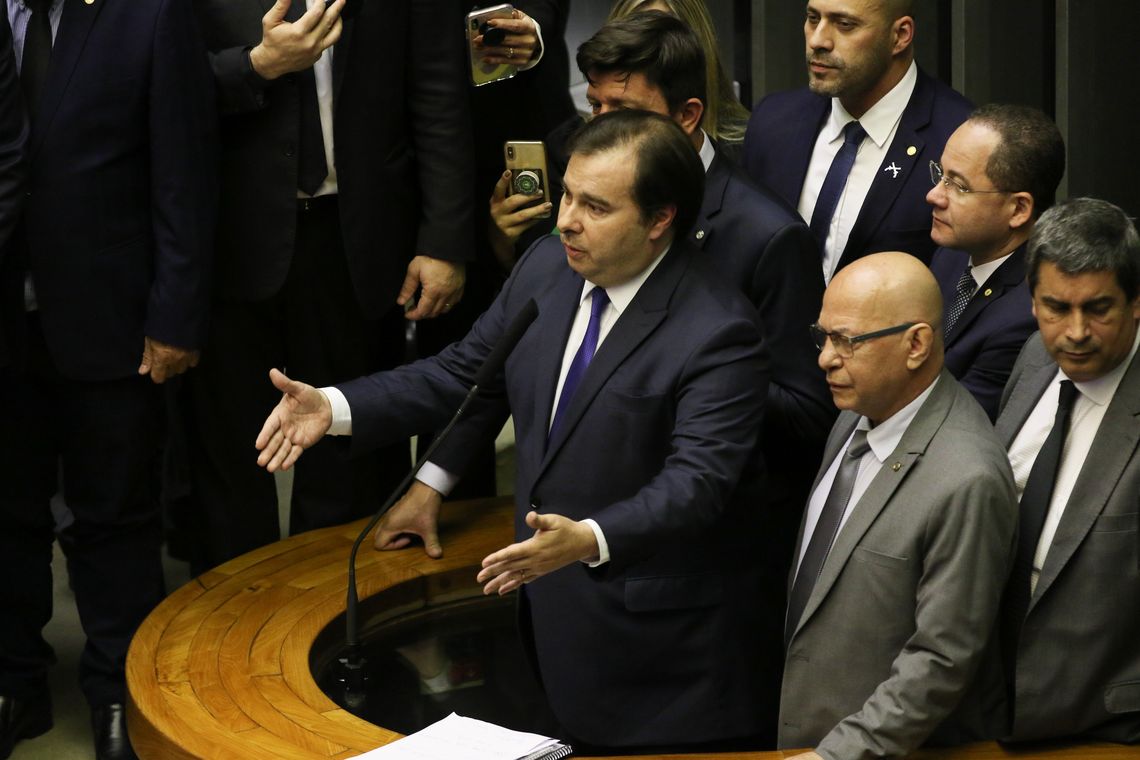 O presidente da Câmara, Rodrigo Maia, durante comemoração da aprovação do  texto-base da reforma da Previdência na Câmara dos Deputados