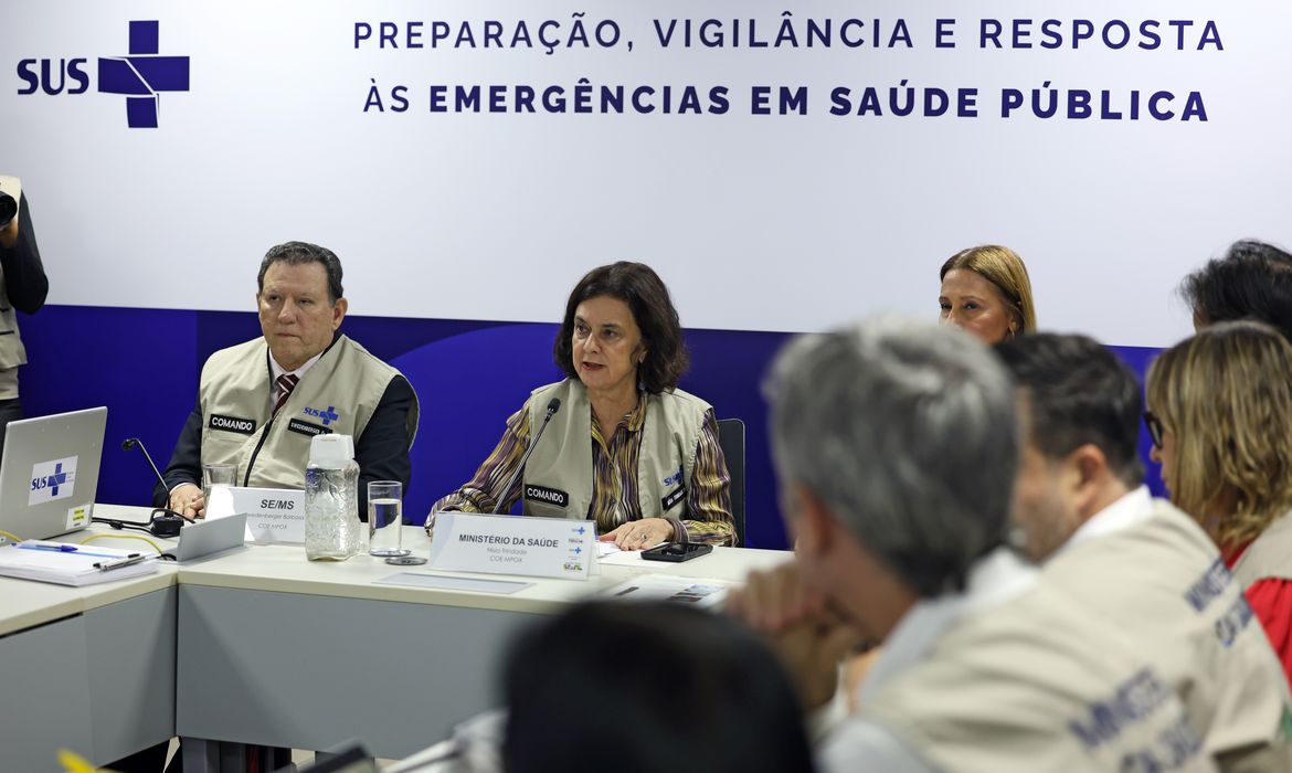 Brasília (DF), 15.08.2024 - A ministra da Saúde, Nísia Trindrade, fala durante instalação do Centro de Operações de Emergência em Saúde para coordenar ações de resposta à Mpox (COE-Mpox). Foto: José Cruz/Agência Brasil