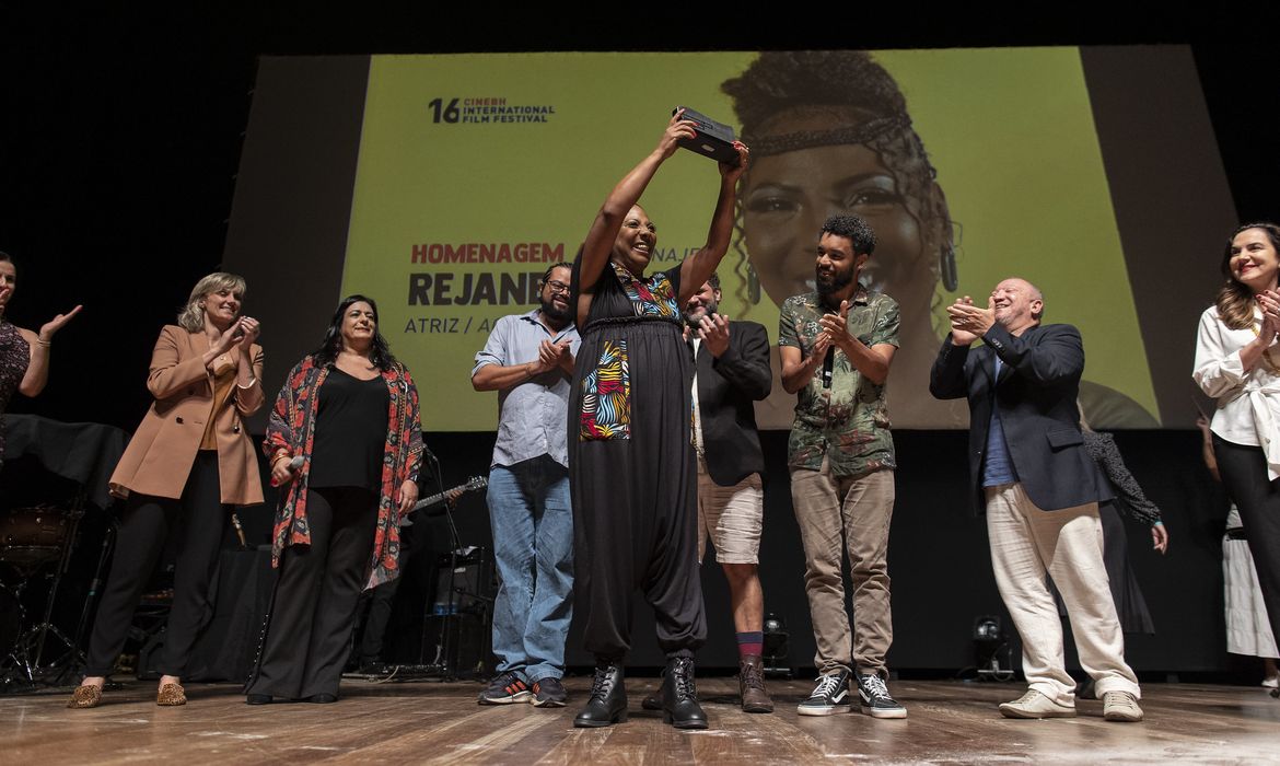 CineBH homenageia atriz de Marte Um, indicado pelo Brasil para o Oscar
