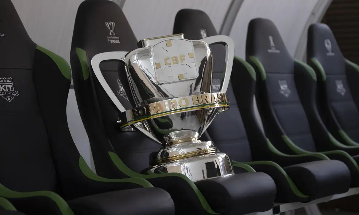 Lucas Figueiredo/CBF/Direitos Reservados troféu, copa do brasil, futebol
